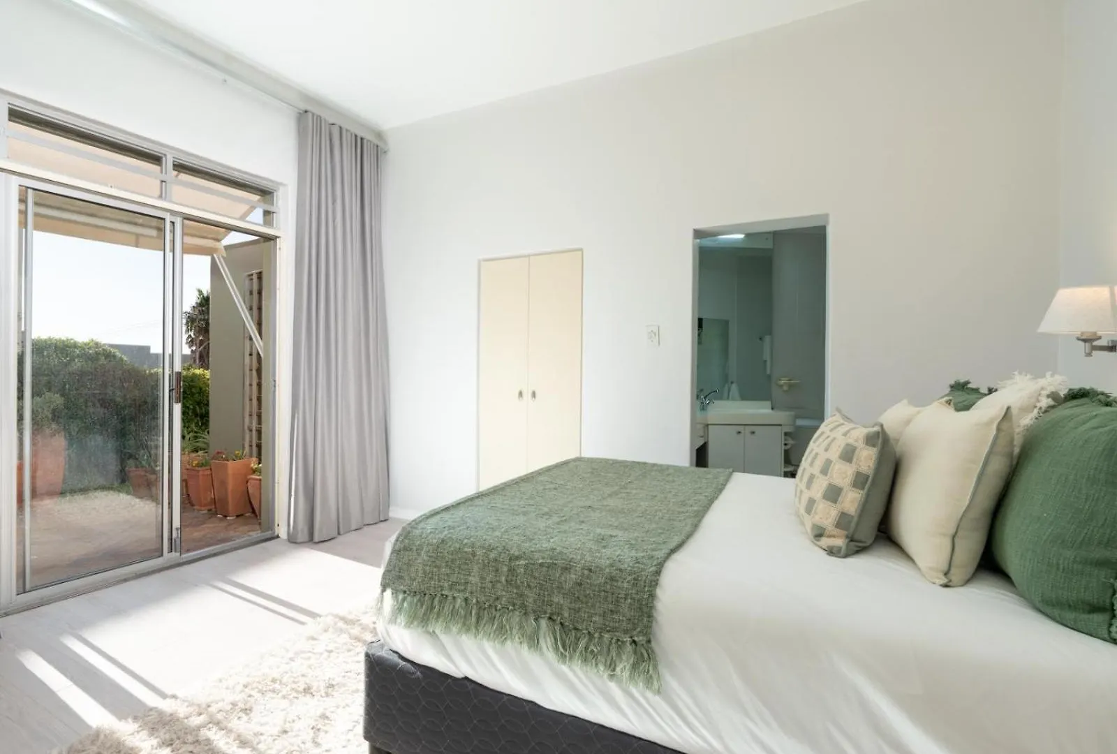 The Sunbird Apartment Cape Town